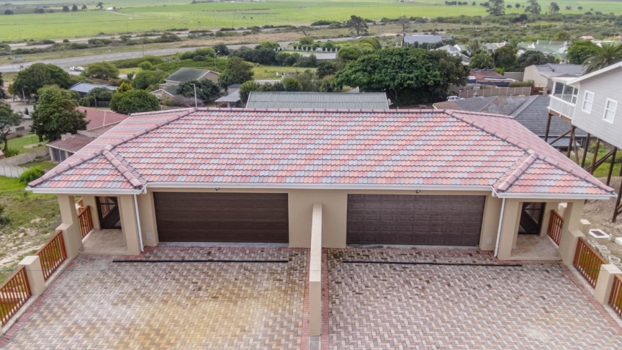 3 Bedroom Property for Sale in Fraaiuitsig Western Cape